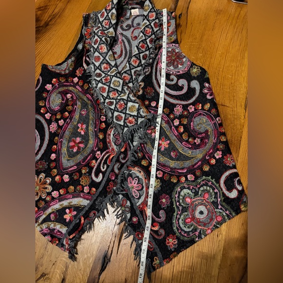 Any 100% Wool Colorful Embroidered Paisley & Floral Vest with Fringe, Size Small - Picture 6 of 7